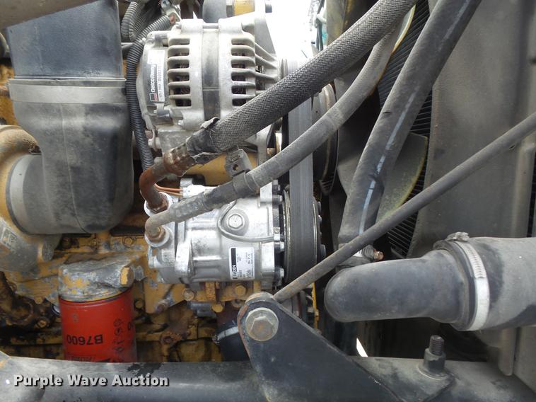 image for item DD7206 2004 Sterling feed delivery truck