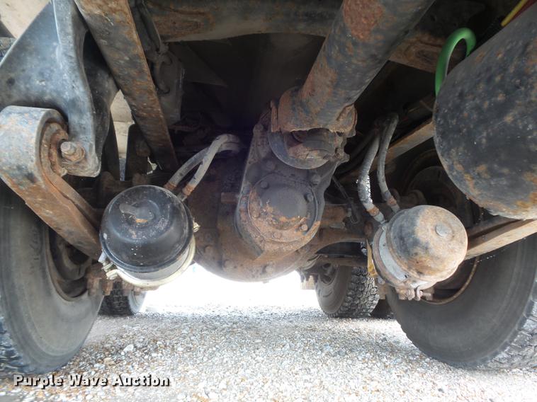 image for item DD7206 2004 Sterling feed delivery truck