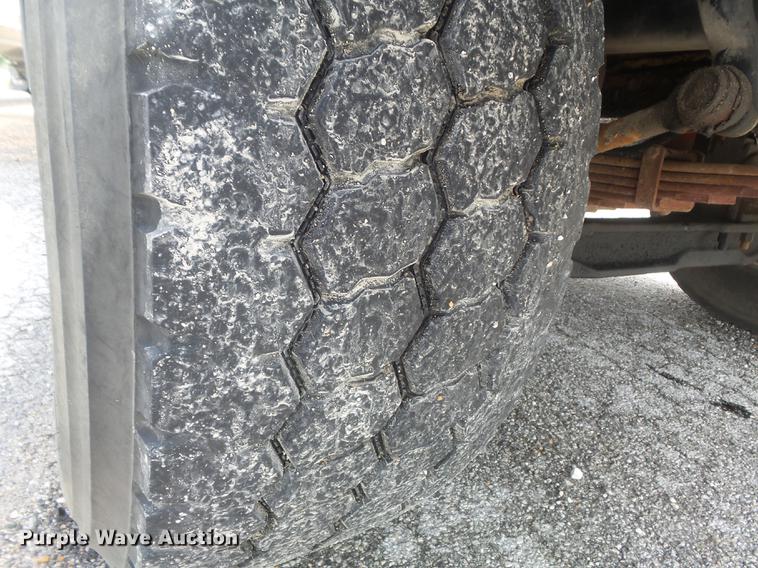 image for item DD7206 2004 Sterling feed delivery truck