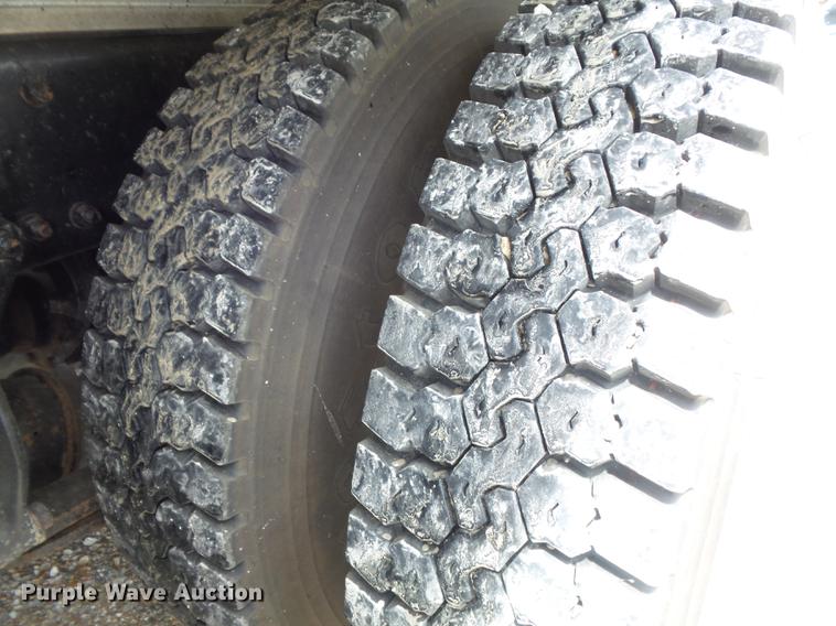 image for item DD7206 2004 Sterling feed delivery truck