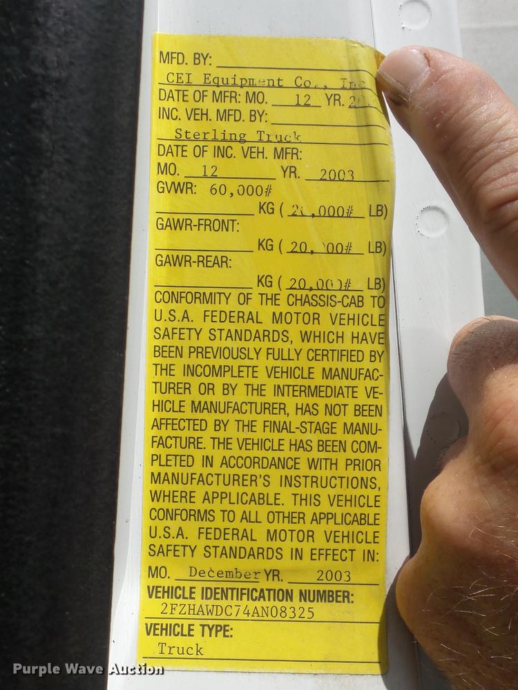 image for item DD7206 2004 Sterling feed delivery truck