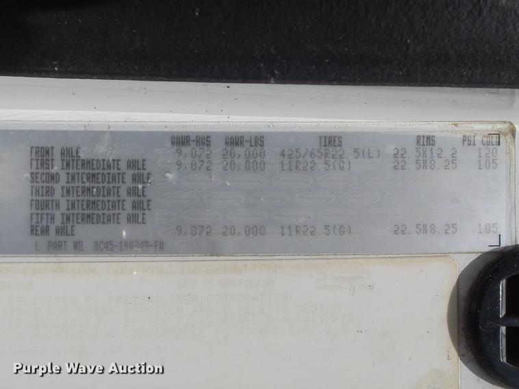 image for item DD7206 2004 Sterling feed delivery truck