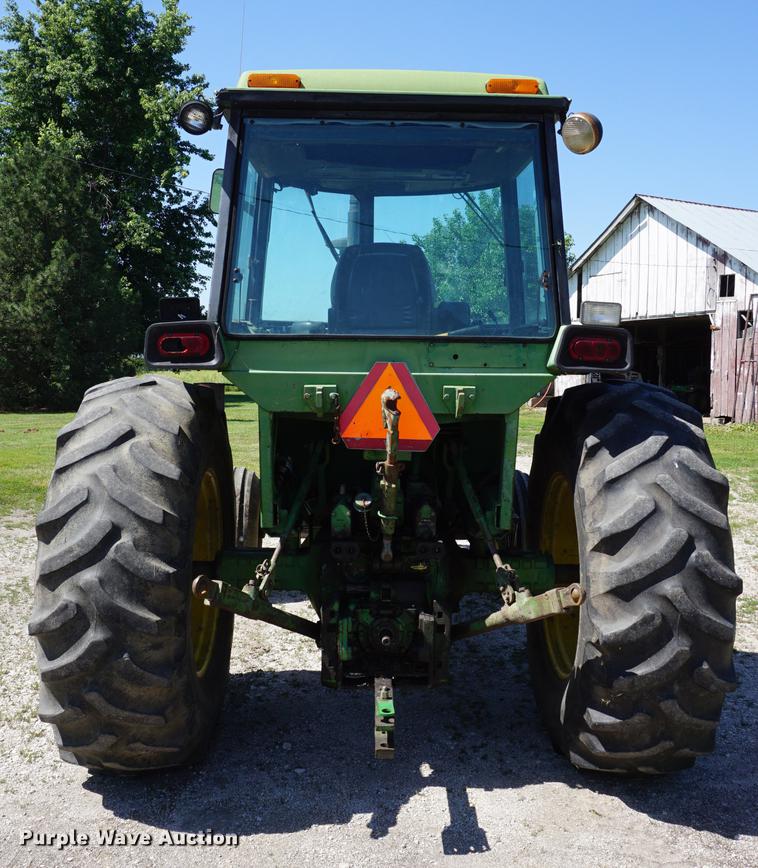 image for item DD7668 1974 John Deere 4430 tractor