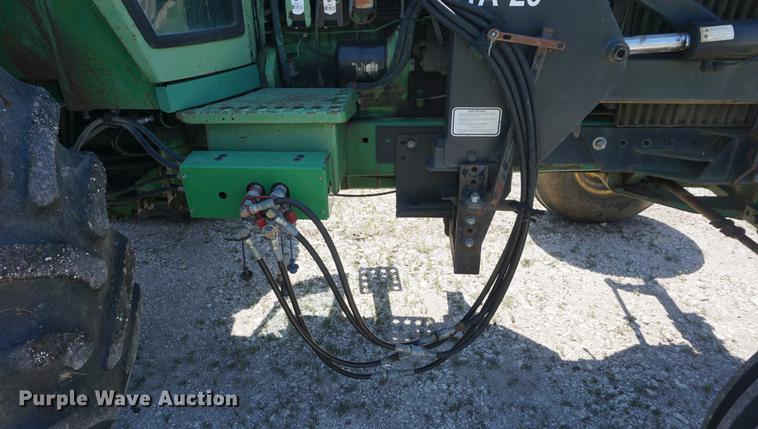 image for item DD7668 1974 John Deere 4430 tractor