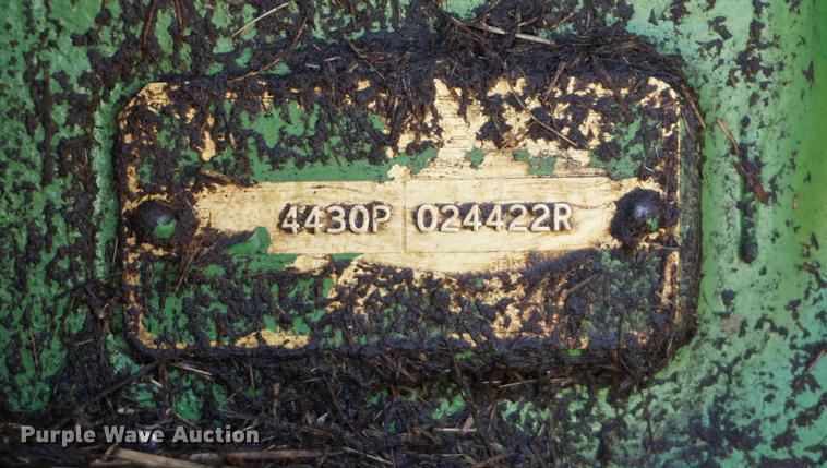 image for item DD7668 1974 John Deere 4430 tractor