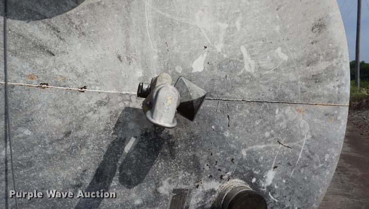 image for item DD7669 Upright fuel tank