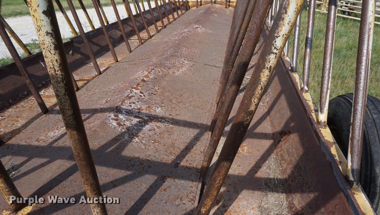 image for item DD7692 Elk Creek Welding hay feeder