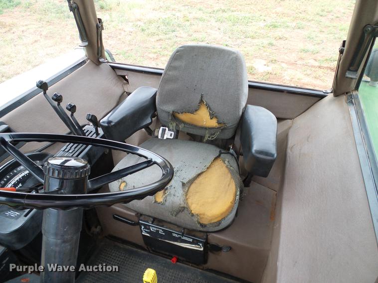 image for item DD8176 John Deere 4050 tractor