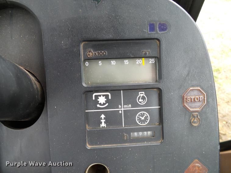 image for item DD8176 John Deere 4050 tractor