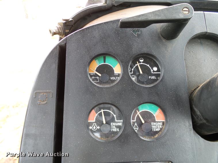 image for item DD8176 John Deere 4050 tractor