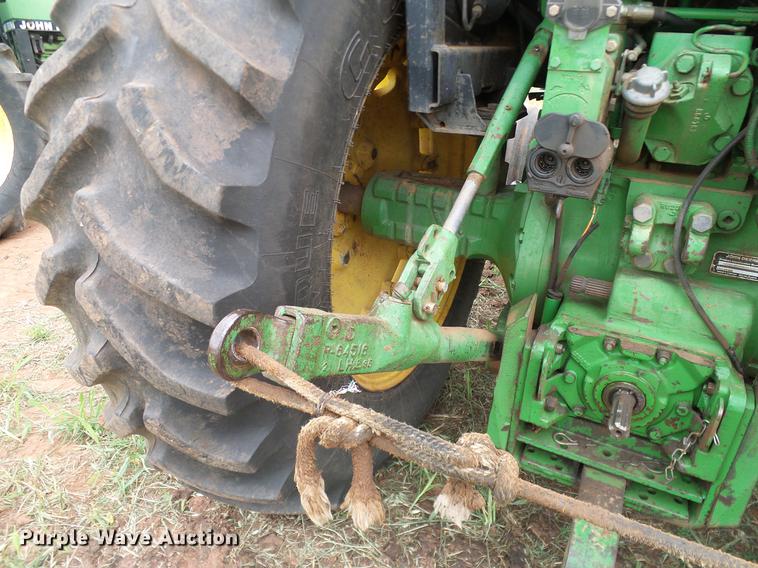 image for item DD8176 John Deere 4050 tractor