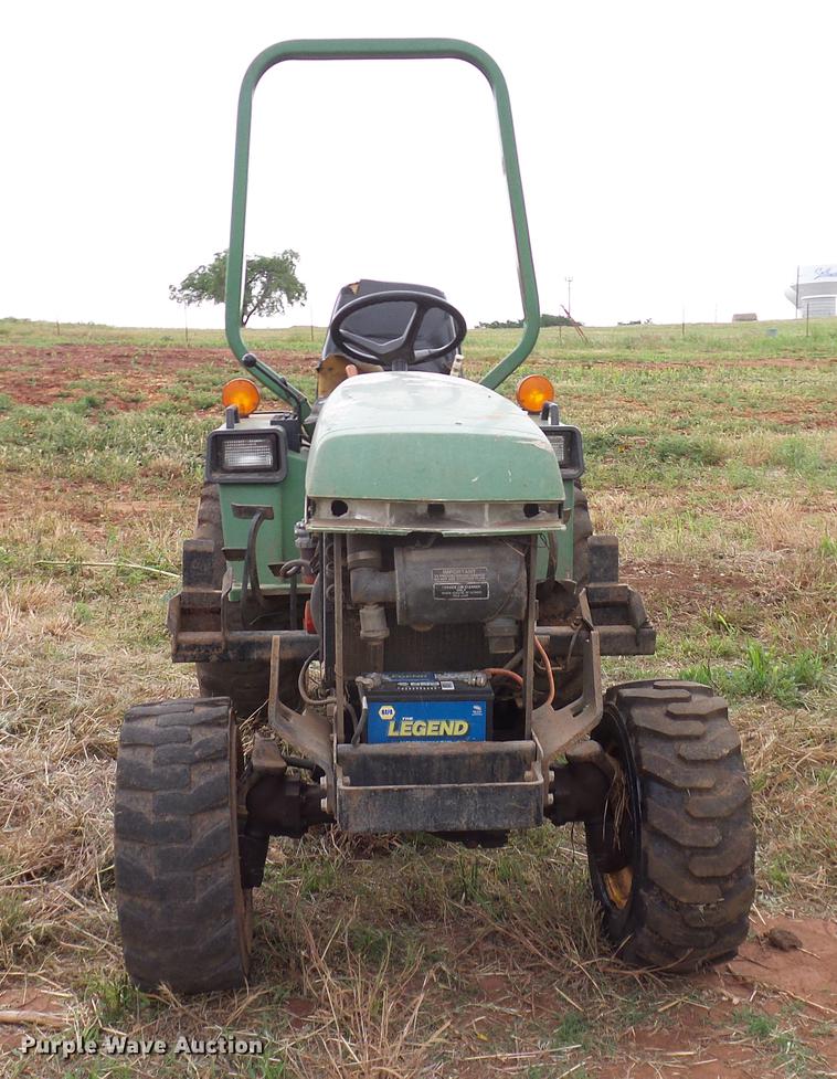 image for item DD8177 John Deere 855 MFWD tractor