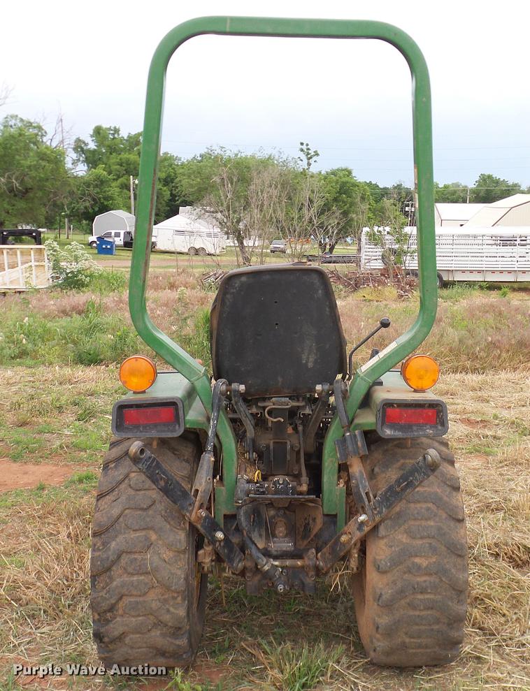 image for item DD8177 John Deere 855 MFWD tractor
