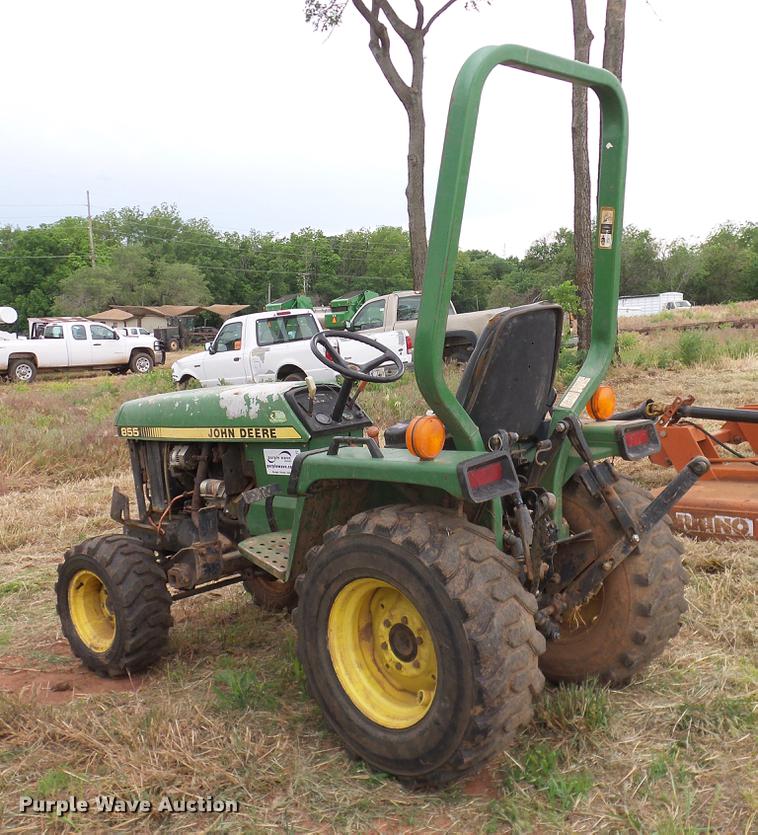 image for item DD8177 John Deere 855 MFWD tractor