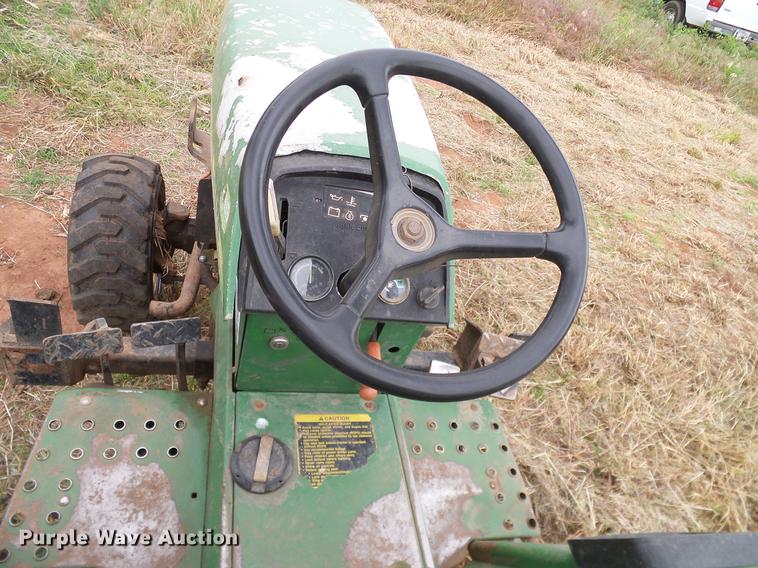 image for item DD8177 John Deere 855 MFWD tractor