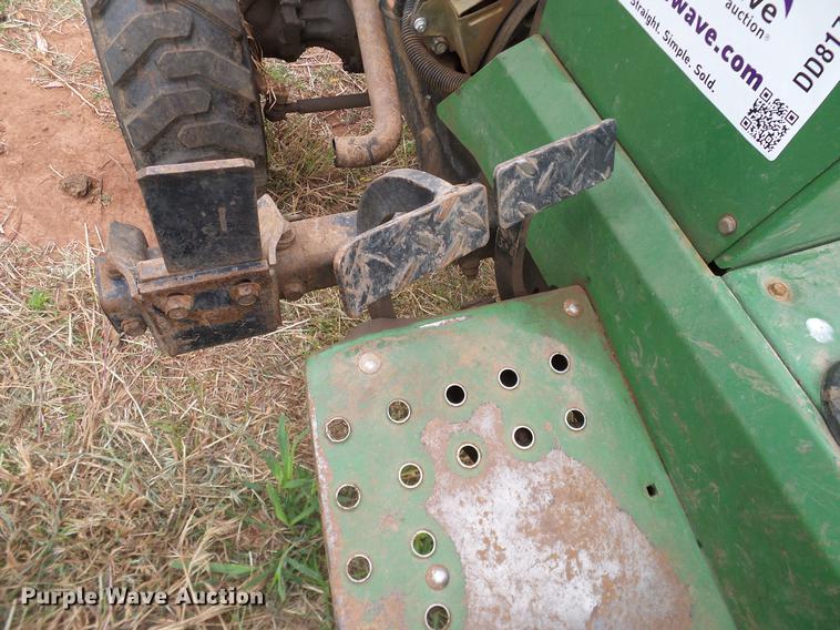 image for item DD8177 John Deere 855 MFWD tractor