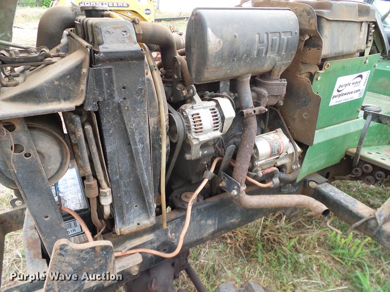 image for item DD8177 John Deere 855 MFWD tractor