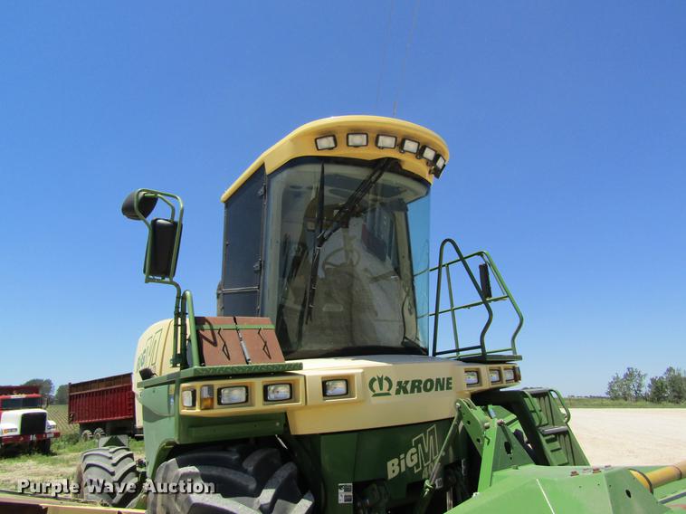 image for item DD8488 2011 Krone Big M 400 windrower