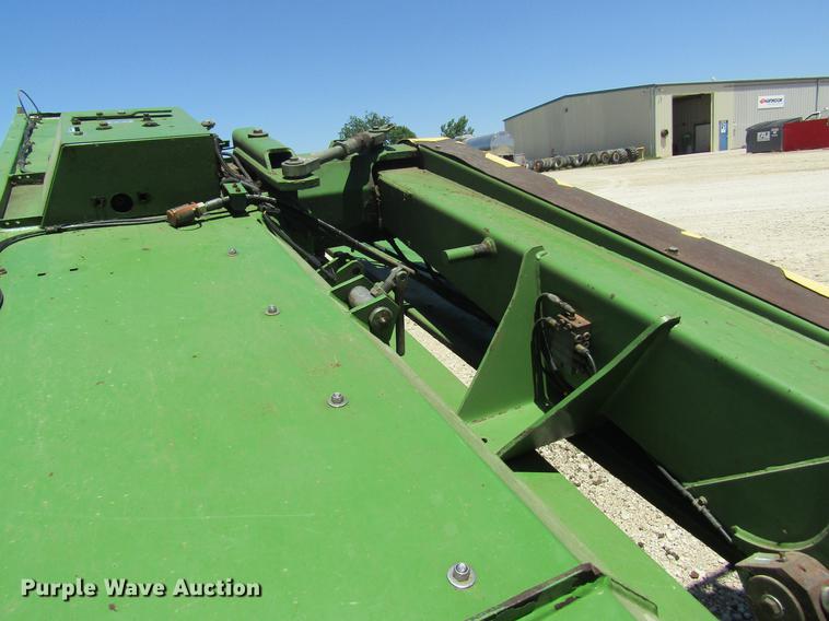image for item DD8488 2011 Krone Big M 400 windrower