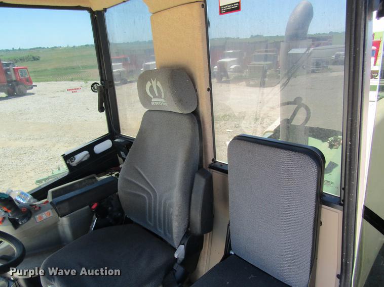 image for item DD8488 2011 Krone Big M 400 windrower