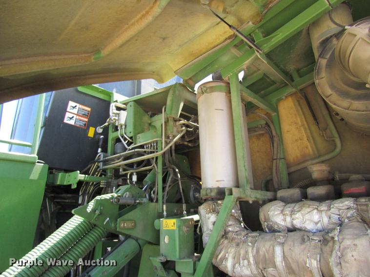 image for item DD8488 2011 Krone Big M 400 windrower