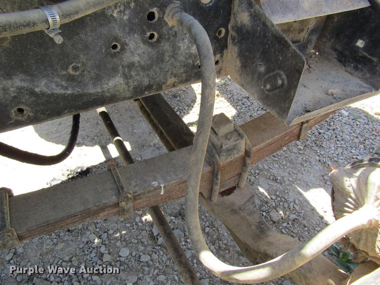 image for item DD8492 1979 Ford silage truck