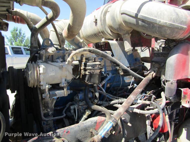 image for item DD8493 1991 Peterbilt 375 silage truck