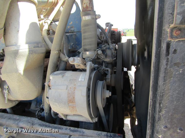 image for item DD8493 1991 Peterbilt 375 silage truck