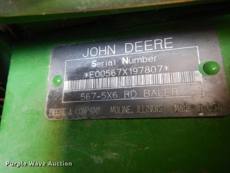 image for item DE1796 2003 John Deere 567 Mega Wide round baler