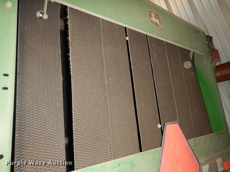 image for item DE1796 2003 John Deere 567 Mega Wide round baler