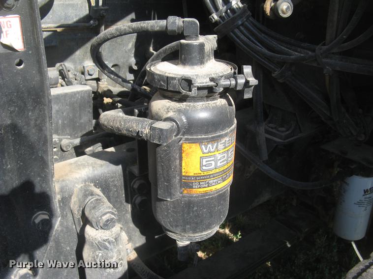 image for item DE2949 1994 White Gmc WG semi truck