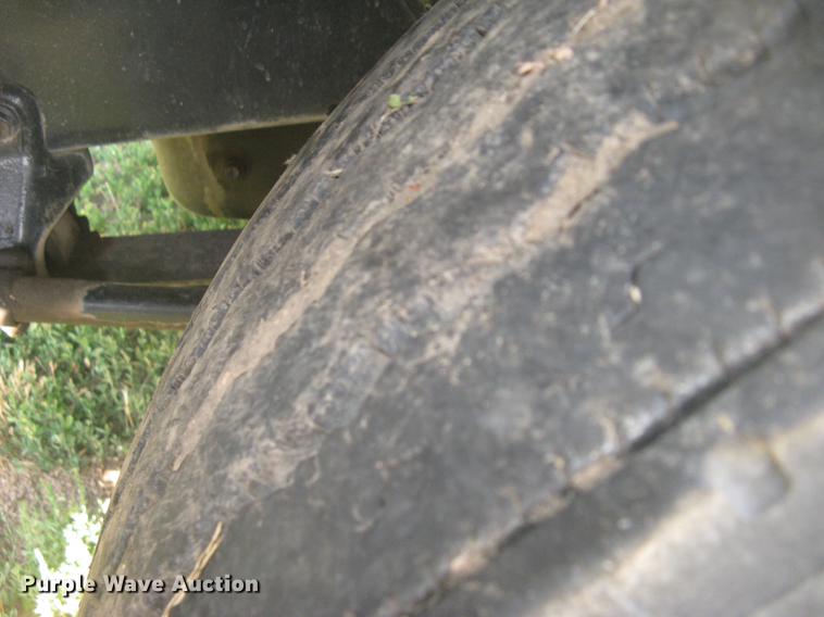 image for item DE2949 1994 White Gmc WG semi truck