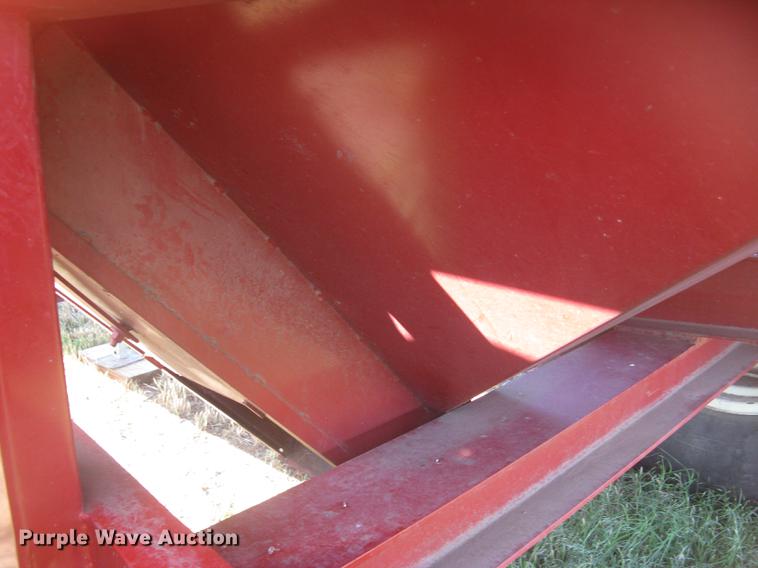 image for item DE2950 Unverferth GC625 grain cart