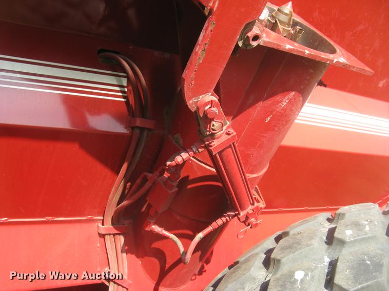 image for item DE2950 Unverferth GC625 grain cart