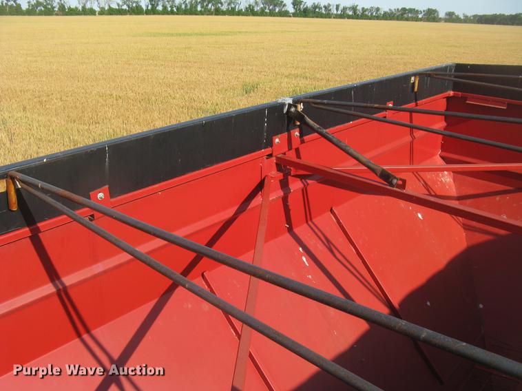 image for item DE2950 Unverferth GC625 grain cart