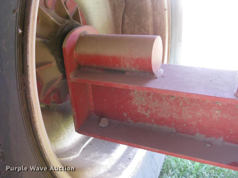 image for item DE2950 Unverferth GC625 grain cart