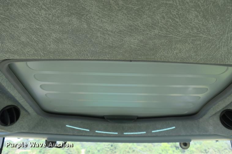 image for item DE3728 2005 Deutz Fahr Agrofarm 100 MFWD tractor