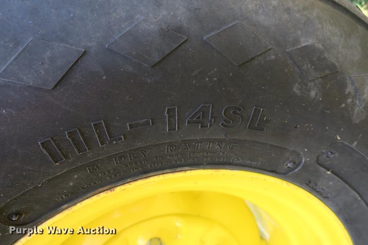 image for item DE3731 2009 John Deere 458 round baler