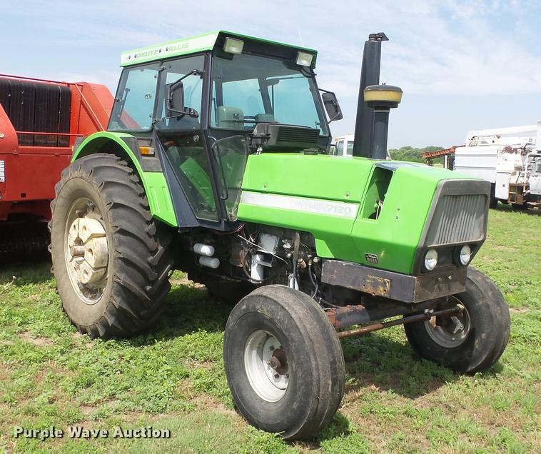 image for item DE7114 1986 Deutz Allis 7120 tractor