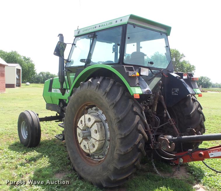 image for item DE7114 1986 Deutz Allis 7120 tractor