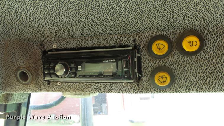 image for item DE7114 1986 Deutz Allis 7120 tractor