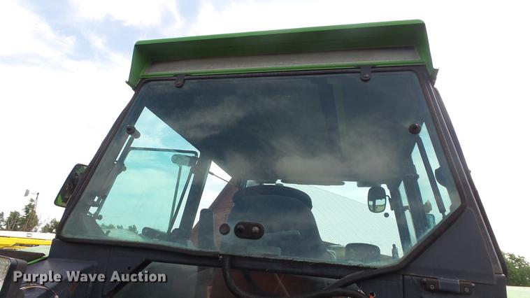 image for item DE7114 1986 Deutz Allis 7120 tractor