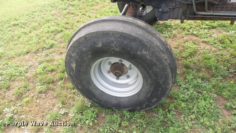 image for item DE7114 1986 Deutz Allis 7120 tractor