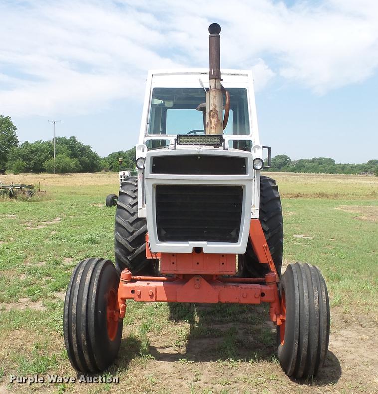 image for item DE7118 Case 1370 Agri-King tractor