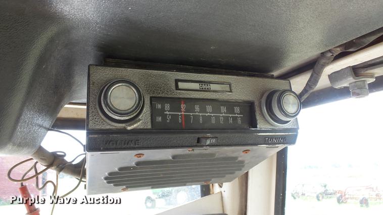 image for item DE7118 Case 1370 Agri-King tractor