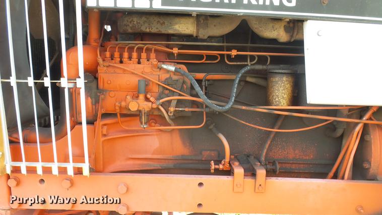 image for item DE7118 Case 1370 Agri-King tractor