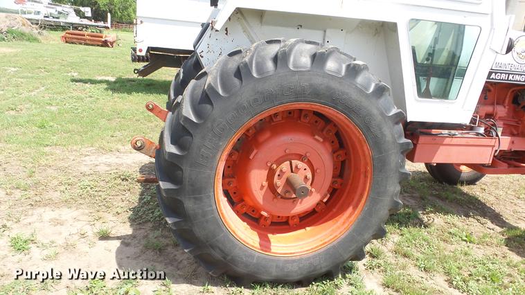 image for item DE7118 Case 1370 Agri-King tractor