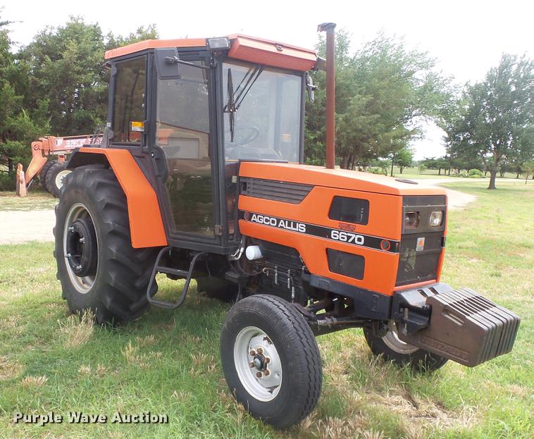 image for item DE7145 1991 AGCO Allis 6670 tractor