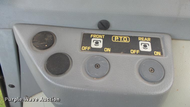 image for item DE7145 1991 AGCO Allis 6670 tractor