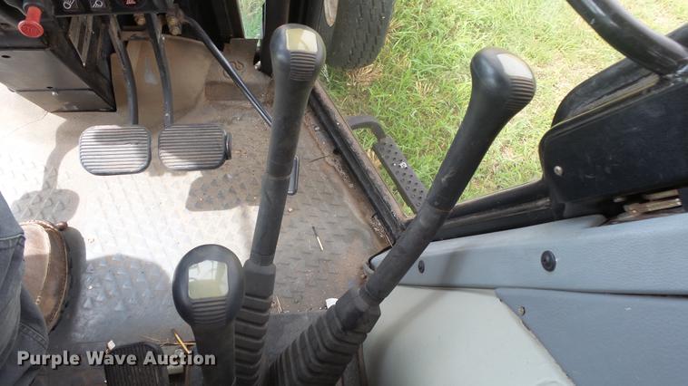 image for item DE7145 1991 AGCO Allis 6670 tractor